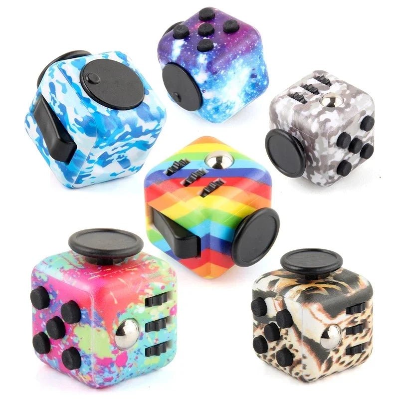 Fidget - Würfel mit 6 Funktionen (Fünferset) - ADHS Store