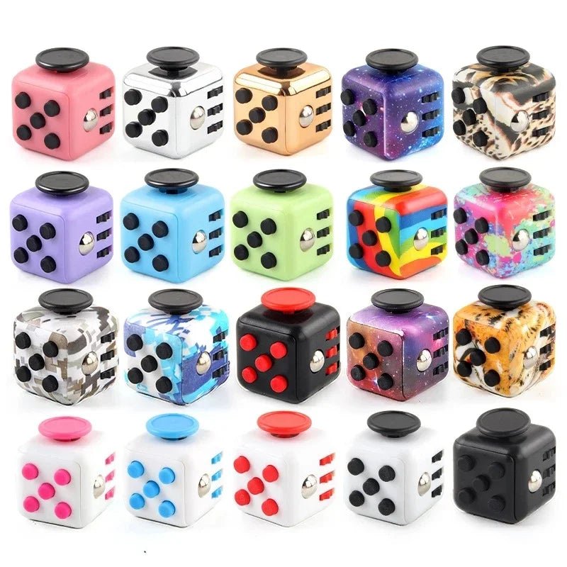 Fidget - Würfel mit 6 Funktionen (Fünferset) - ADHS Store
