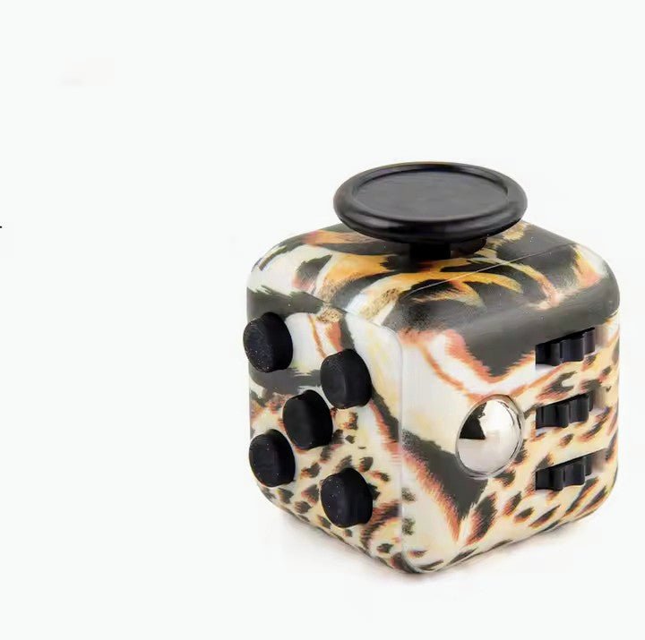 Fidget - Würfel mit 6 Funktionen (Fünferset) - ADHS Store