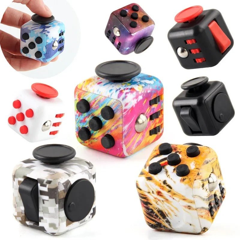 Fidget Würfel 4er-Set – 6 Funktionen für Fokus &amp; Beschäftigung - ADHS Store
